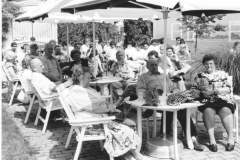 III-Kek-Madar-Fesztival-1995-Lakatos-Agnes-es-a-Bolyk-Boys-Band-003