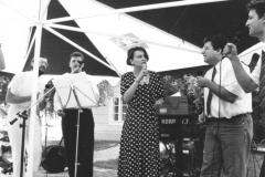 III-Kek-Madar-Fesztival-1995-Lakatos-Agnes-es-a-Bolyk-Boys-Band-006