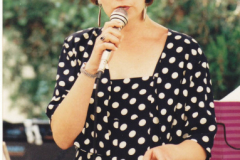 III-Kek-Madar-Fesztival-1995-Lakatos-Agnes-es-a-Bolyk-Boys-Band-013