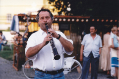 VI-Kek-Madar-Fesztival-1998-Kezmuves-vasar-es-musorok-001