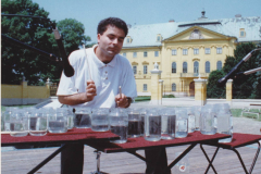 VI-Kek-Madar-Fesztival-1998-Kezmuves-vasar-es-musorok-004