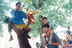 VII-Kek-Madar-Fesztival-1999-Kezmuves-vasar-012