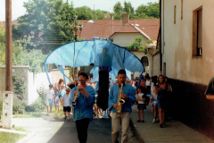VII-Kek-Madar-Fesztival-1999-Kezmuves-vasar-017