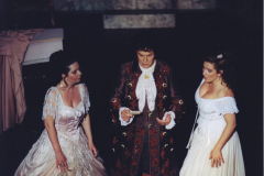 VII-Kek-Madar-Fesztival-1999-Mozart-Figaro-hazassaga-009