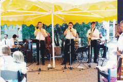 IX-Kek-Madar-Fesztival-2001-Bohem-Ragtime-Band-001