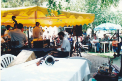 IX-Kek-Madar-Fesztival-2001-Bohem-Ragtime-Band-002