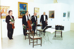IX-Kek-Madar-Fesztival-2001-Kiallitas-megnyito-009