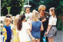 IX-Kek-Madar-Fesztival-2001-Stafeta-egyuttes-001