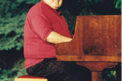 IX-Kek-Madar-Fesztival-2001-Szakcsi-Lakatos-Bela-006