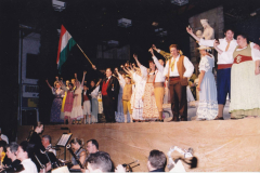 XI-Kek-Madar-Fesztival-2003-Donizetti-Szerelmi-bajital-029