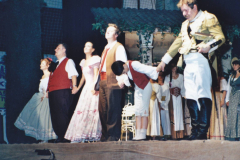 XI-Kek-Madar-Fesztival-2003-Donizetti-Szerelmi-bajital-033