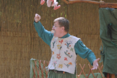 XIII-Kek-Madar-Fesztival-2005-4-Egig-ero-fa-007