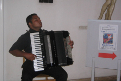 XIV-Kek-Madar-Fesztival-2006-Tonio-es-Csiky-Laszlo-01