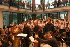 XV-Kek-Madar-Fesztival-2007-Haydn-Teremtes-073