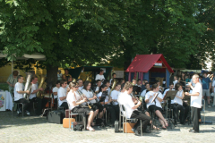 XV-Kek-Madar-Fesztival-2007-Kezmuves-vasar-004