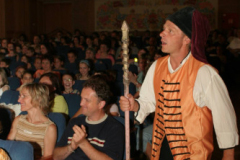 XV-Kek-Madar-Fesztival-2007-Matyas-kiraly-kronikasa-037