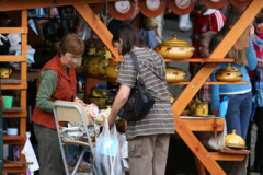 XVI-Kek-Madar-Fesztival-2008-Kezmuves-vasar-es-bemutatok-009