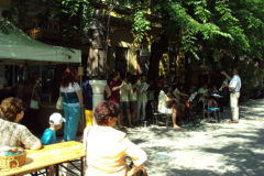 XIX-Kek-Madar-Fesztival-2011-Kezmuves-vasar-04