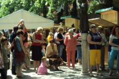 XIX-Kek-Madar-Fesztival-2011-Kezmuves-vasar-08