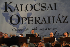 XIX-Kek-Madar-Fesztival-2011-Operagala-05
