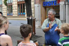 XX-Kek-Madar-Fesztival-2012-Kezmuves-vasar-01