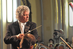 XX-Kek-Madar-Fesztival-2012-Koncert-a-Jezsuita-templomban-04