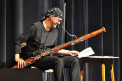 XXI-Kek-Madar-Fesztival-2013-Esterhazy-Peter-iroi-estje-03
