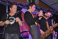 XXI-Kek-Madar-Fesztival-2013-Geszti-Peter-es-a-Gringostar-11