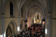 XXII-Kek-Madar-Fesztival-2014-Bach-H-moll-mise-04