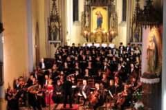 XXII-Kek-Madar-Fesztival-2014-Bach-H-moll-mise-12