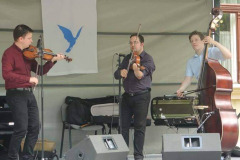 XXV-Kek-Madar-Fesztival-2017-Miho-Attila-es-baratai-muzsikalnak-01