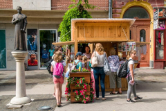 XXVI-Kek-Madar-Fesztival-2018-Kezmuves-vasar-08